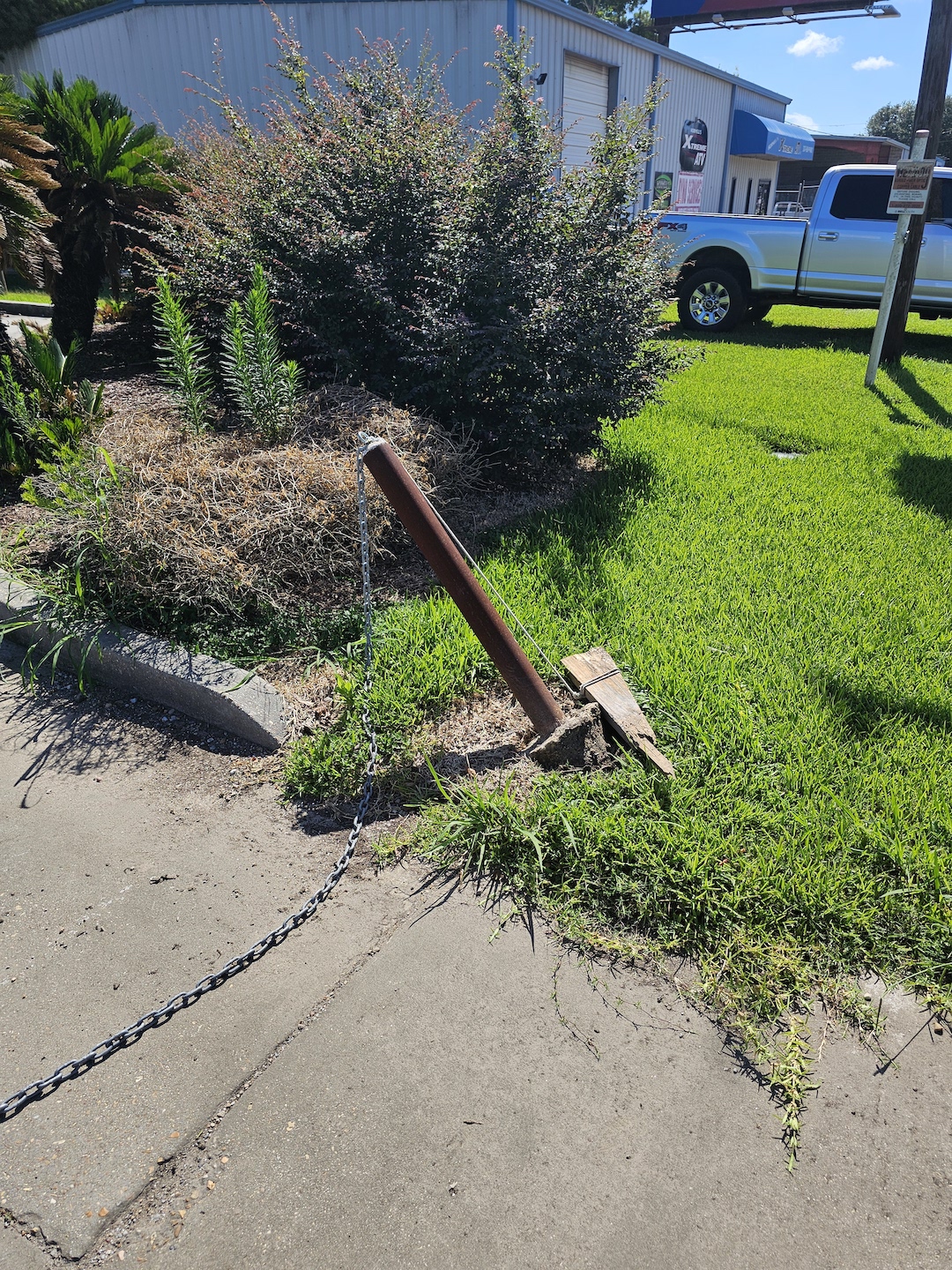 Cement Posts for McDonalds in Broussard, LA Thumbnail