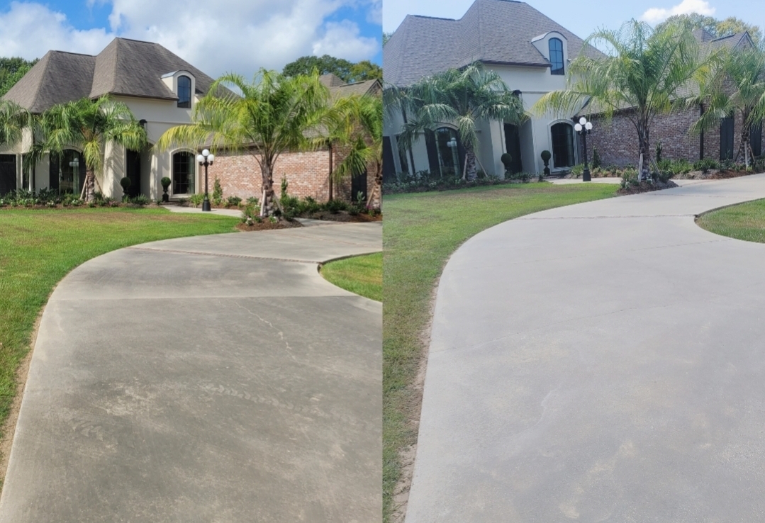 Roof and Driveway Cleaning in Sunset, LA