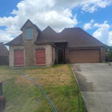 Top-notch-roof-cleaning-getting-ready-for-the-sale 0